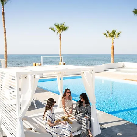אדליאנוס קומפוס Thalasses מראה חיצוני תמונה